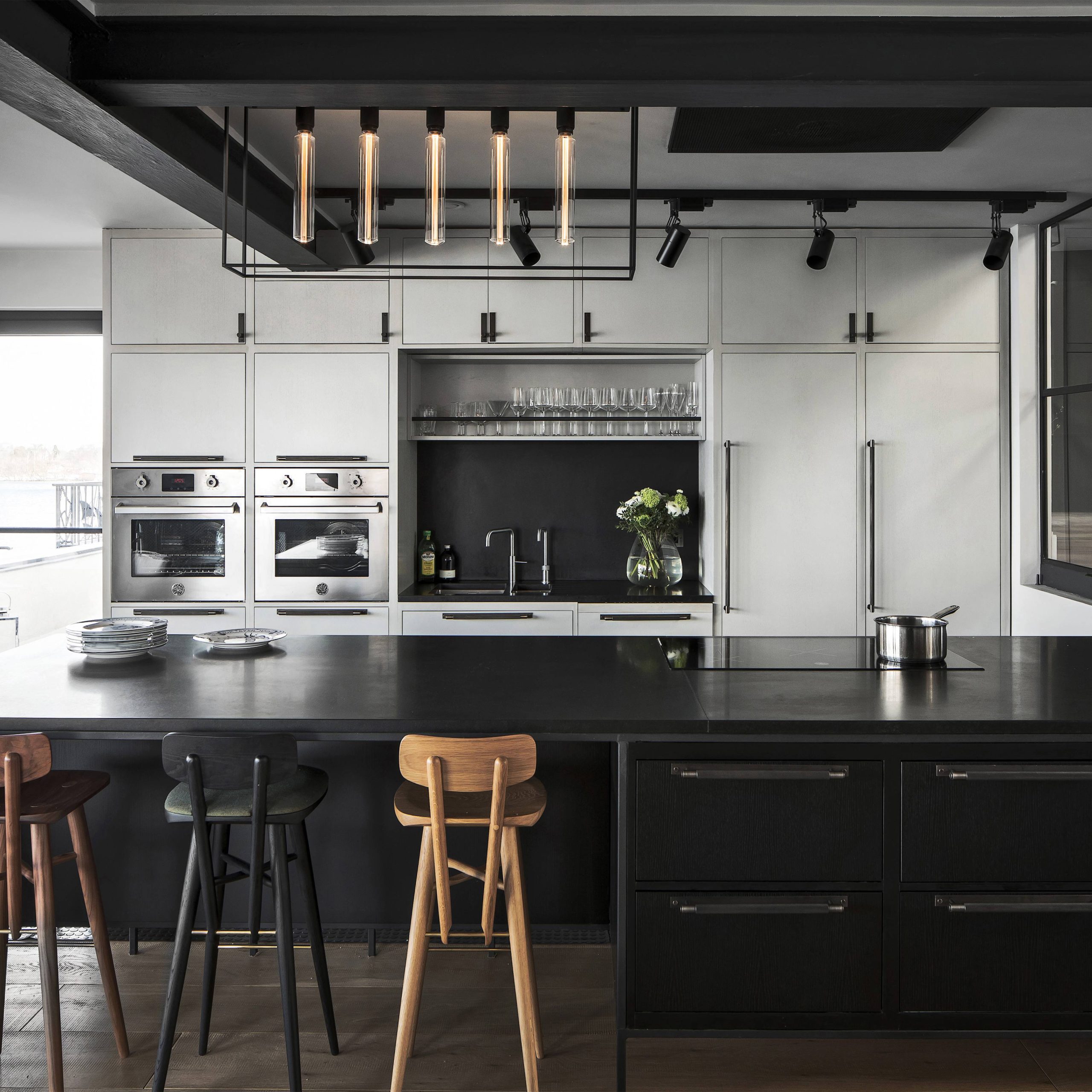 CAGED CEILING / 5.0 / CROSS / BLACK MARBLE - Image 3