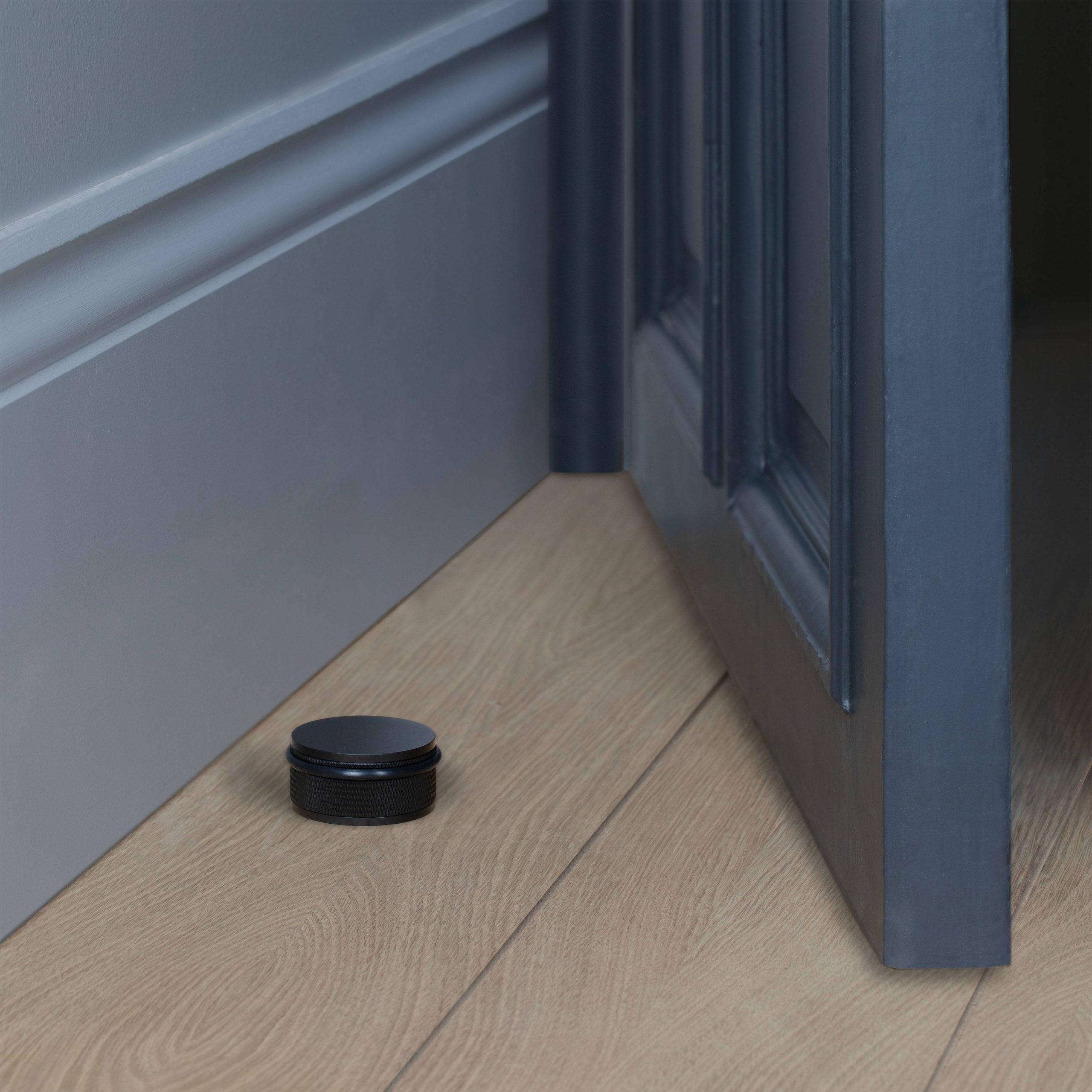 DOOR STOP / FLOOR / CROSS / BLACK - Image 2