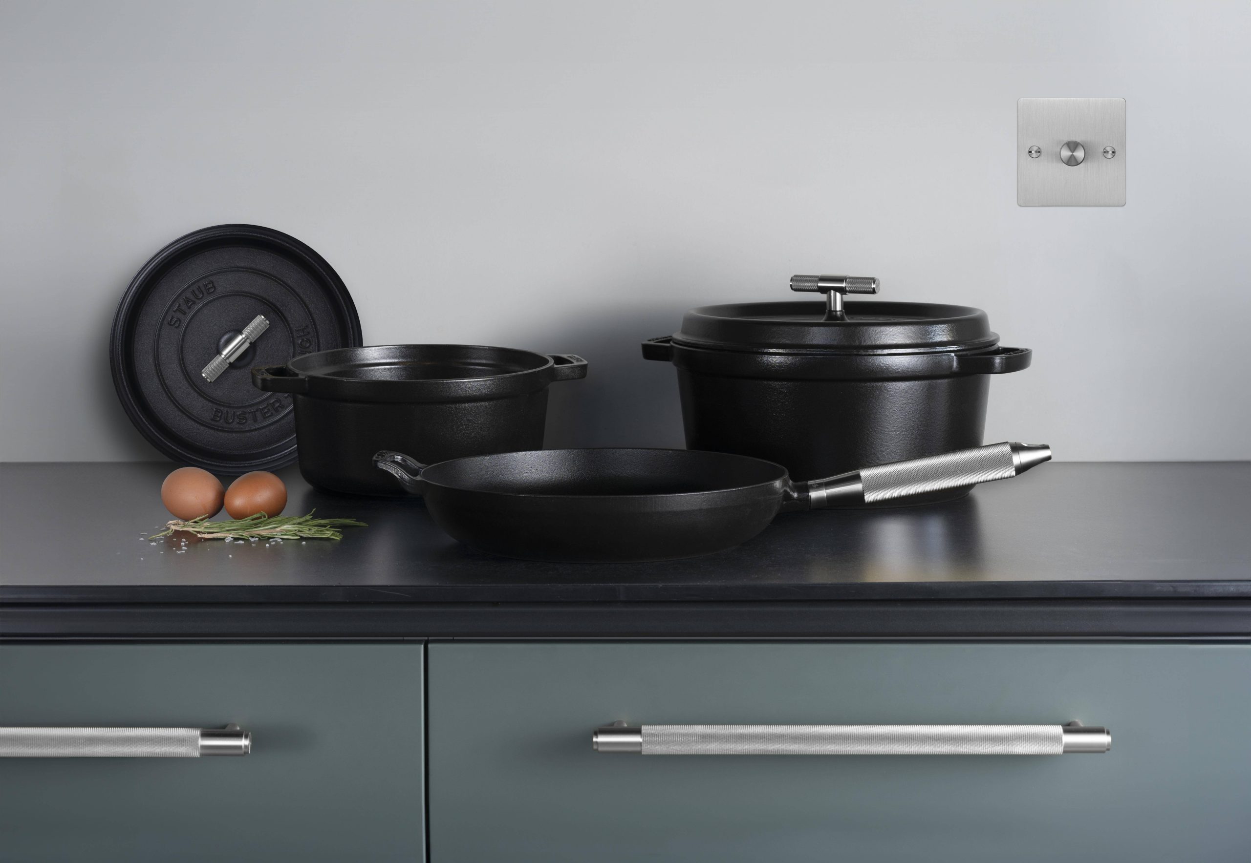 PAN / 11.02 INCHES / CROSS / STAUB / STEEL - Image 3