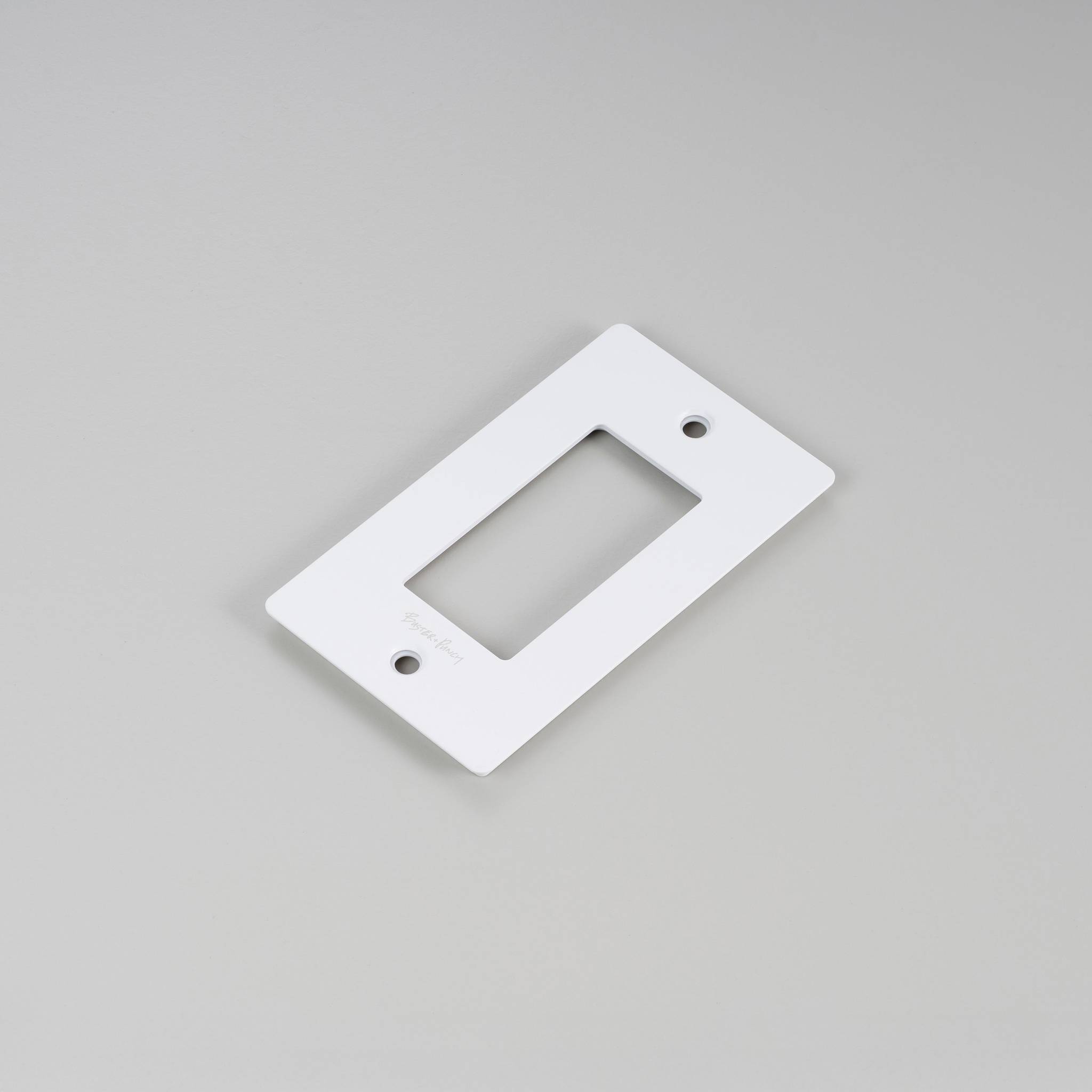 1G PLATE / WITH LOGO / WHITE