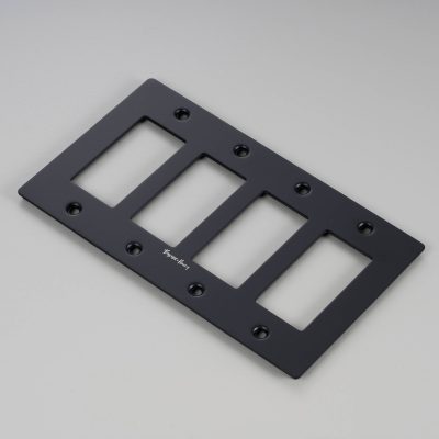 4G PLATE / WITH LOGO / BLACK