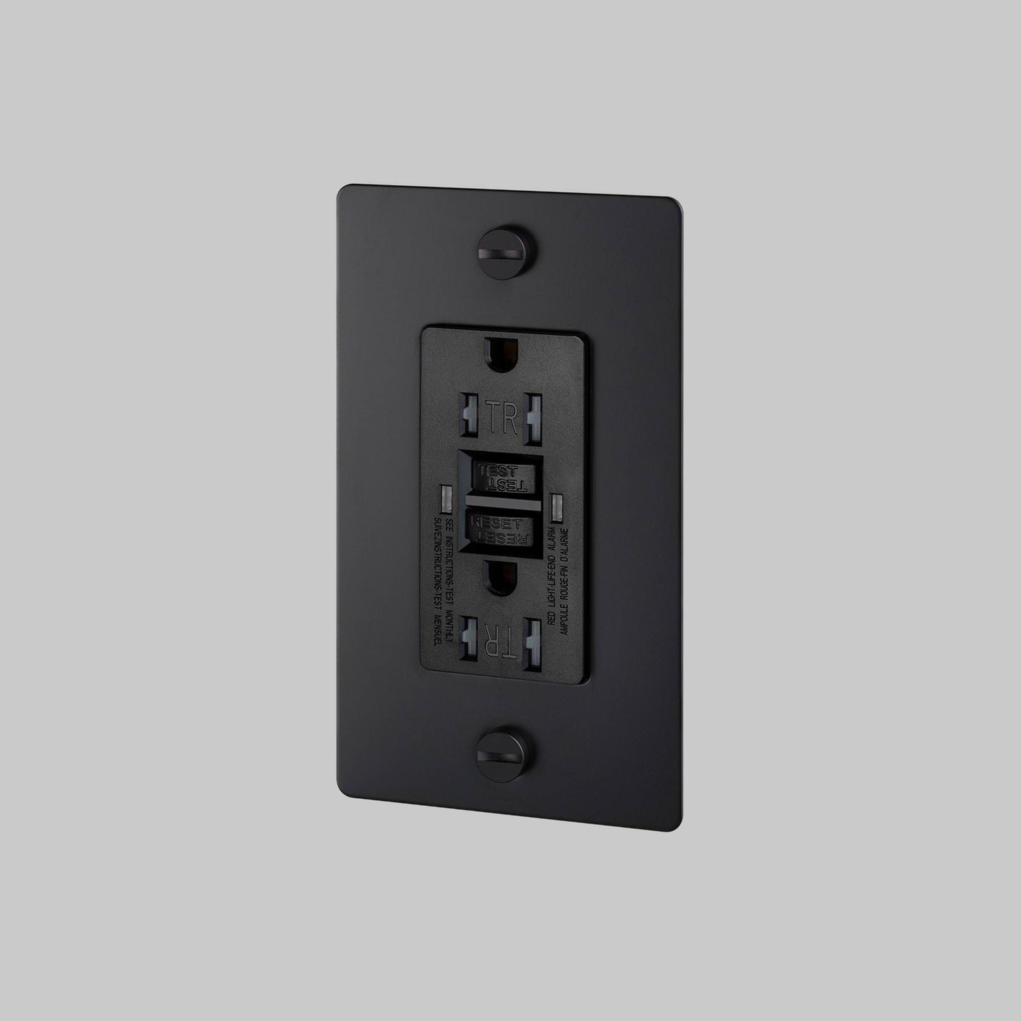 1G DUPLEX OUTLET / GFCI / CROSS / WITHOUT LOGO / BLACK