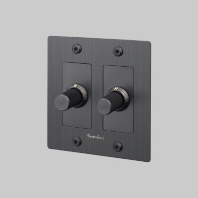 2G DIMMER / LED / LINEAR / WITH LOGO / SMOKED BRONZE