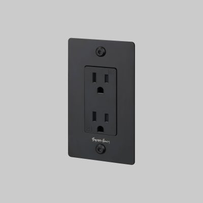 1G DUPLEX OUTLET / LINEAR / WITH LOGO / BLACK