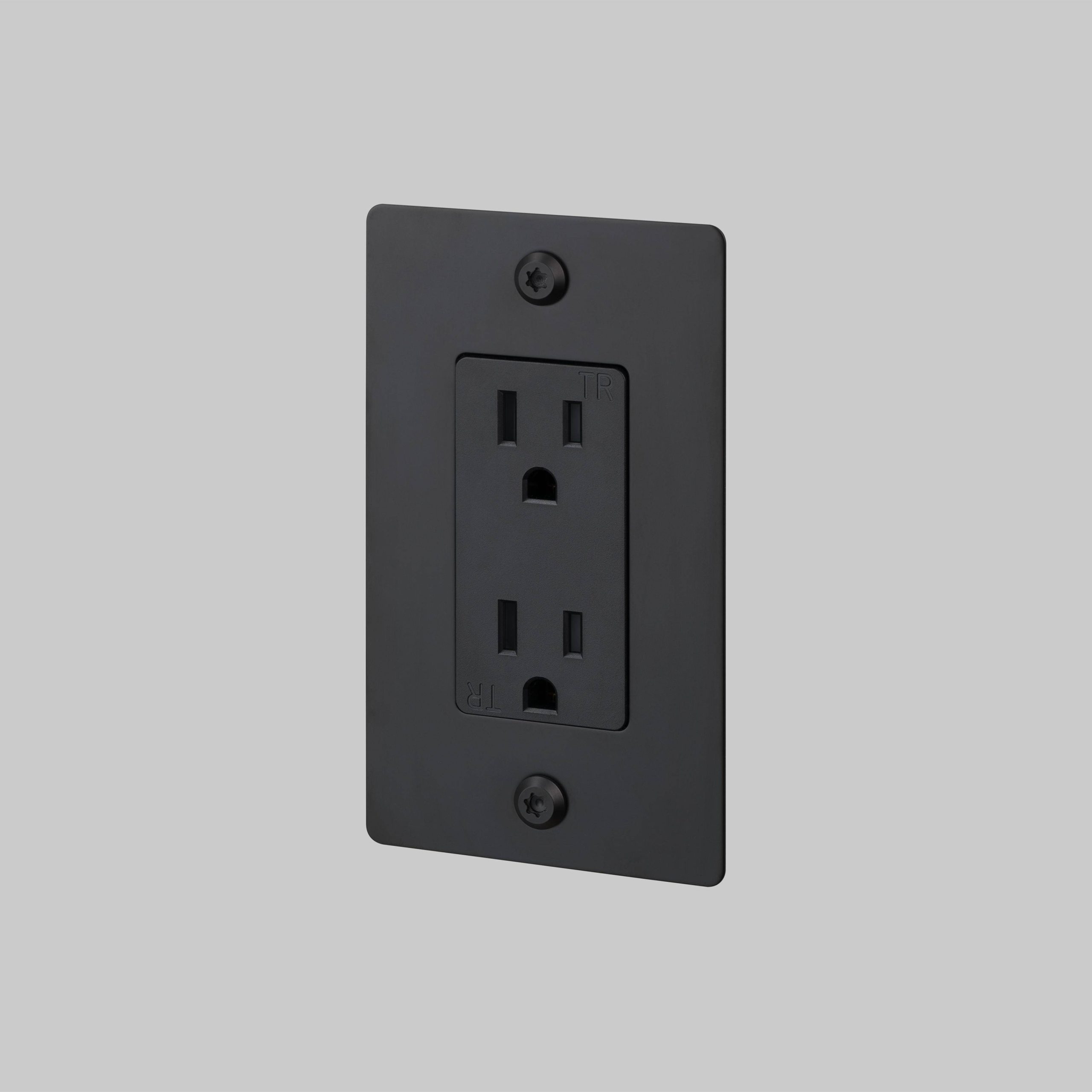 1G DUPLEX OUTLET / LINEAR / WITHOUT LOGO / BLACK