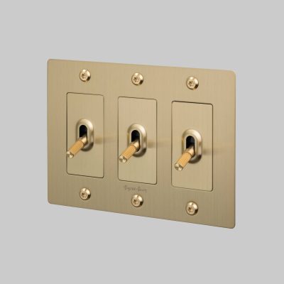 3G TOGGLE / LINEAR / WITH LOGO / BRASS