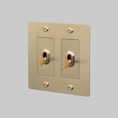 2G TOGGLE / LINEAR / WITHOUT LOGO / BRASS