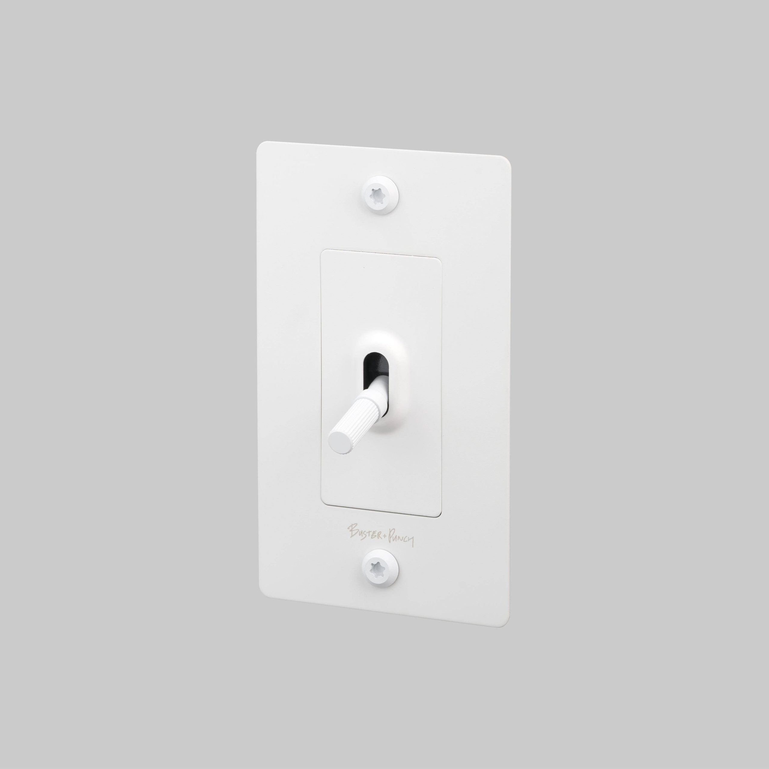 1G TOGGLE / LINEAR / WITH LOGO / WHITE