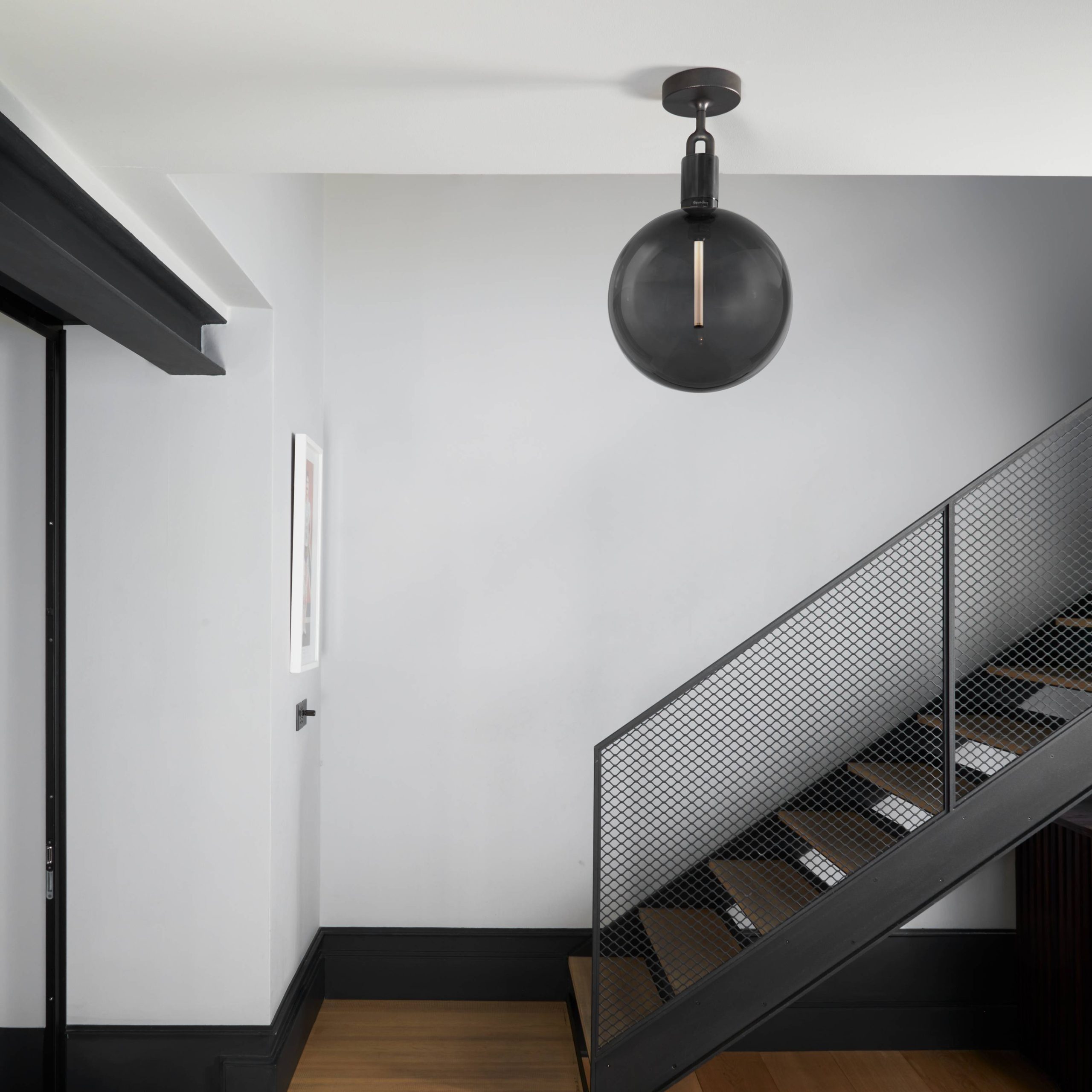 FORKED CEILING / LINEAR / GLOBE / SMOKED / LARGE / GUN METAL - Image 2