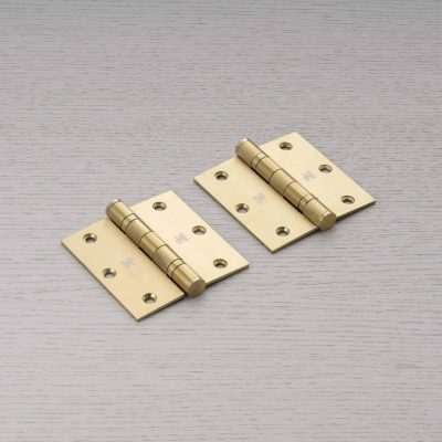 DOOR HINGE / SET OF 2 / 3.5 X 3.5 INCH / BRASS