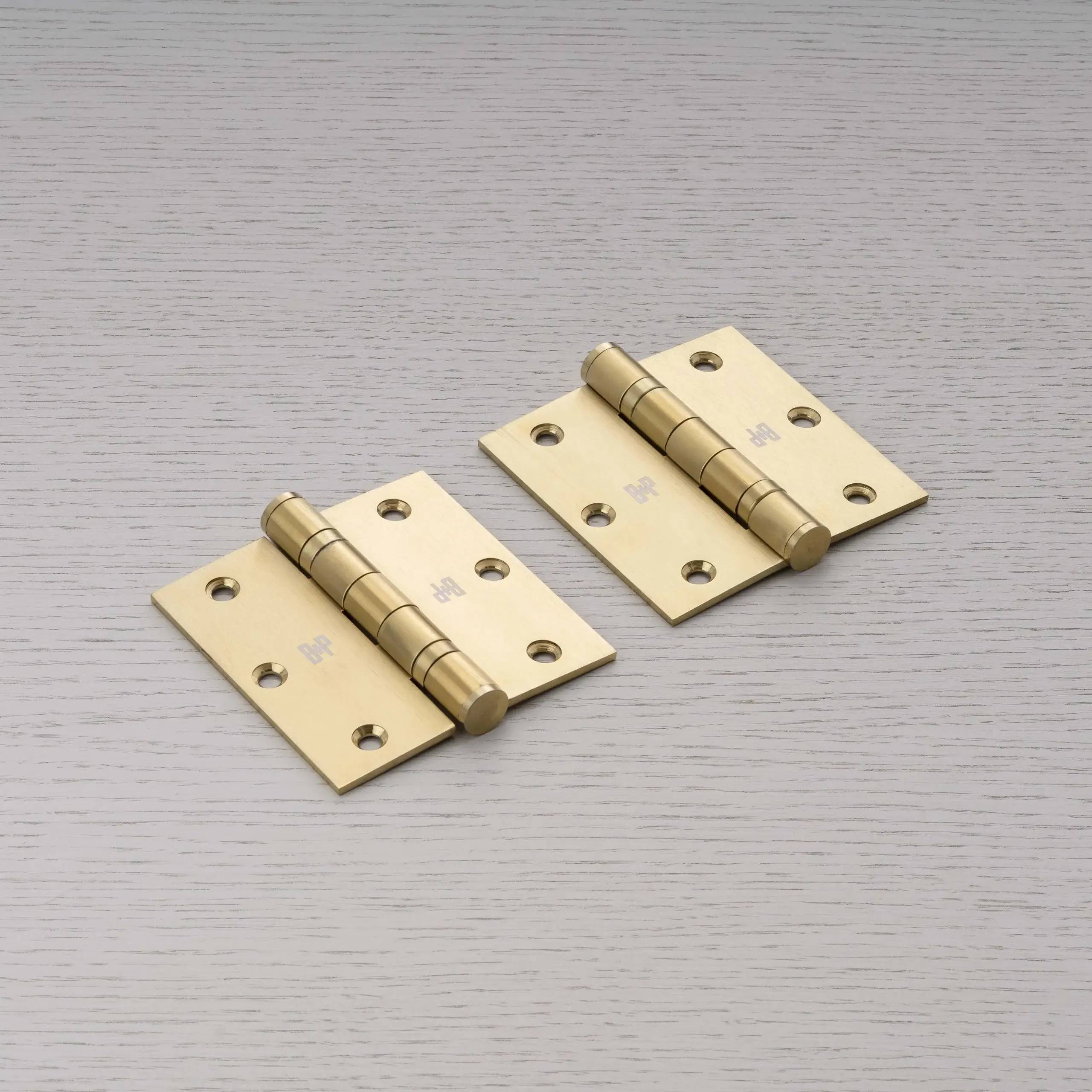 DOOR HINGE / SET OF 2 / 3.5 X 3.5 INCH / BRASS