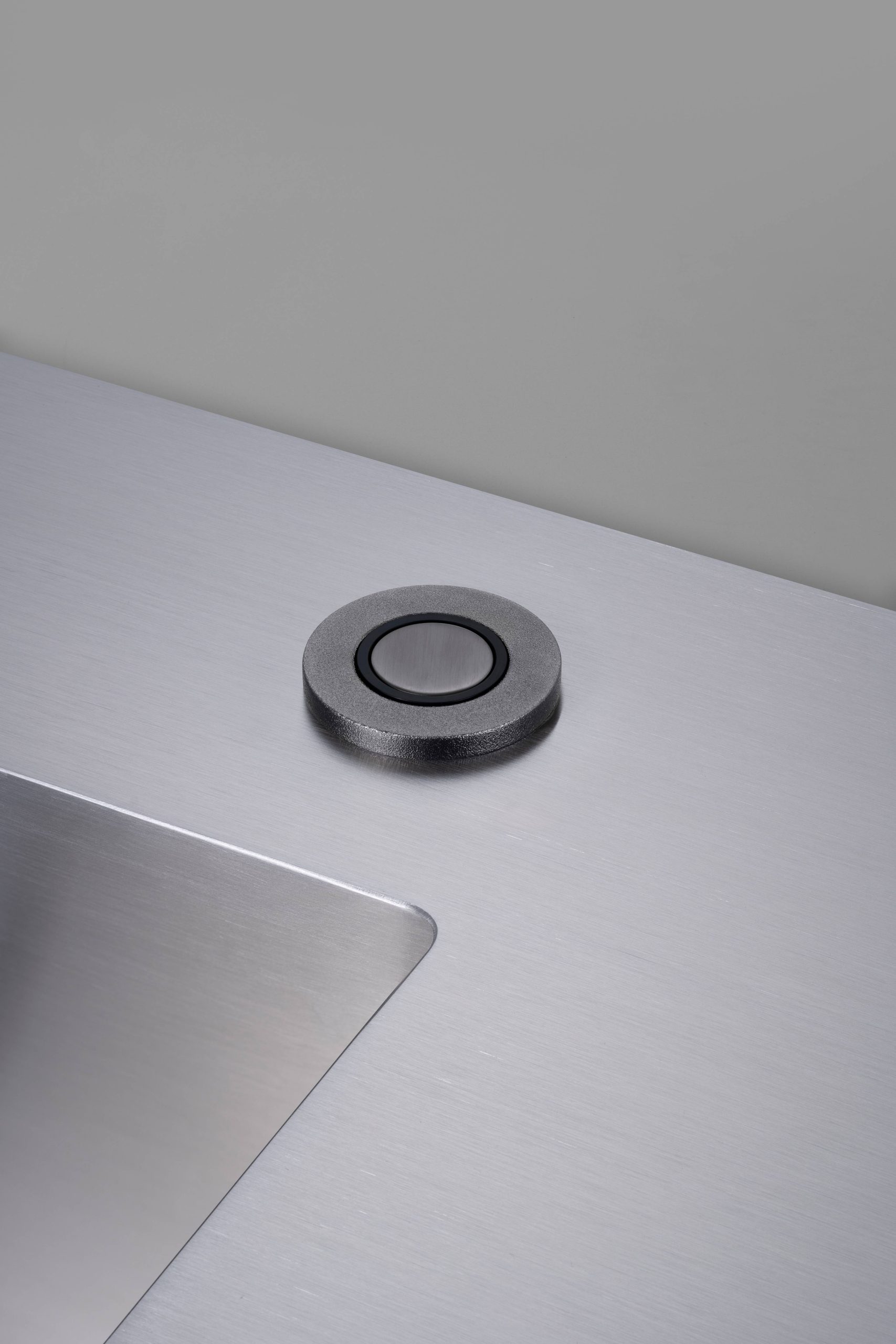AIR SWITCH KIT / GUN METAL