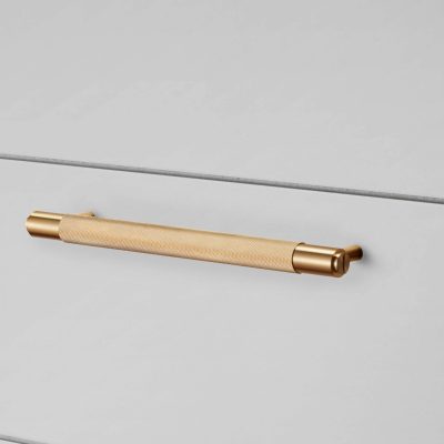 PULL BAR / CROSS / MEDIUM / BRASS