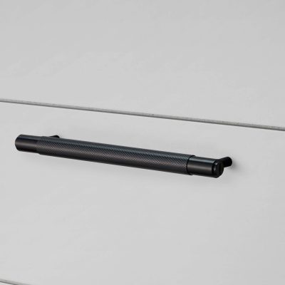 PULL BAR / CROSS / MEDIUM / BLACK