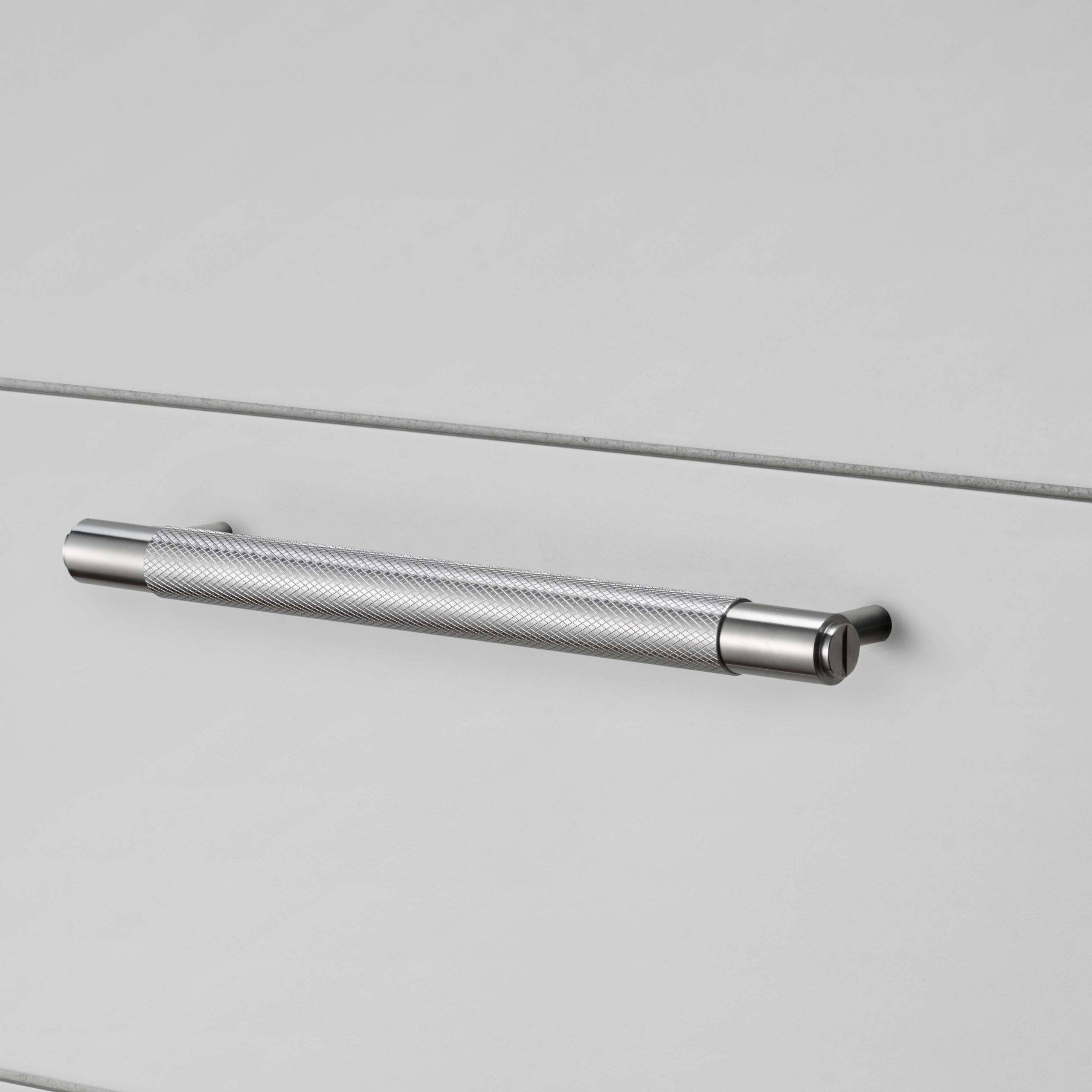 PULL BAR / CROSS / MEDIUM / STEEL